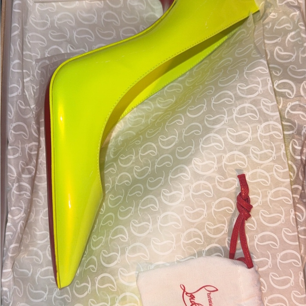 Christian Louboutin Neon Yellow Patent Leather Pointed-Toe Pump with Red Sole - Picture 2 of 4